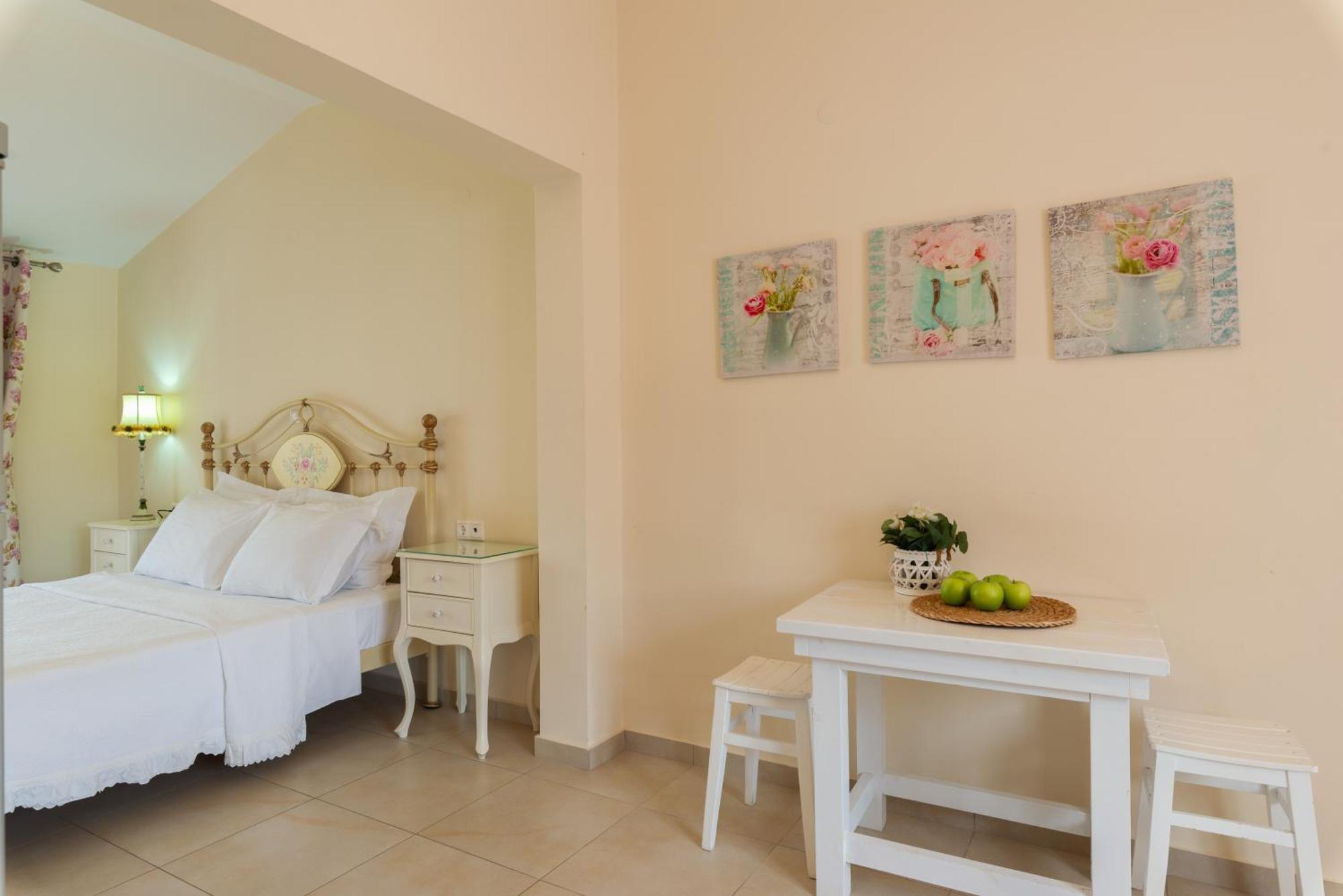 Angela Studios Sívota Buitenkant foto